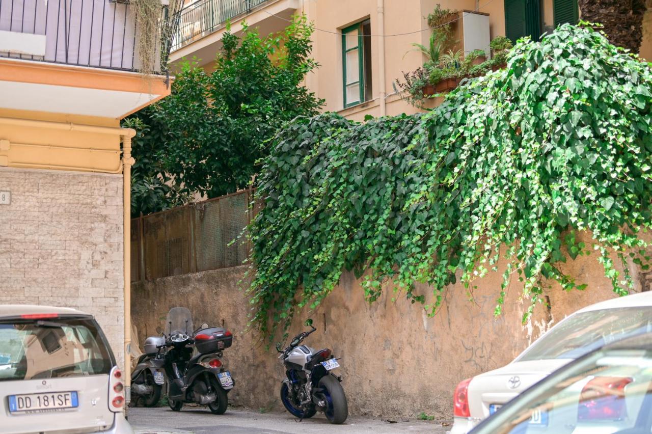 Living Salerno B&B Zewnętrze zdjęcie