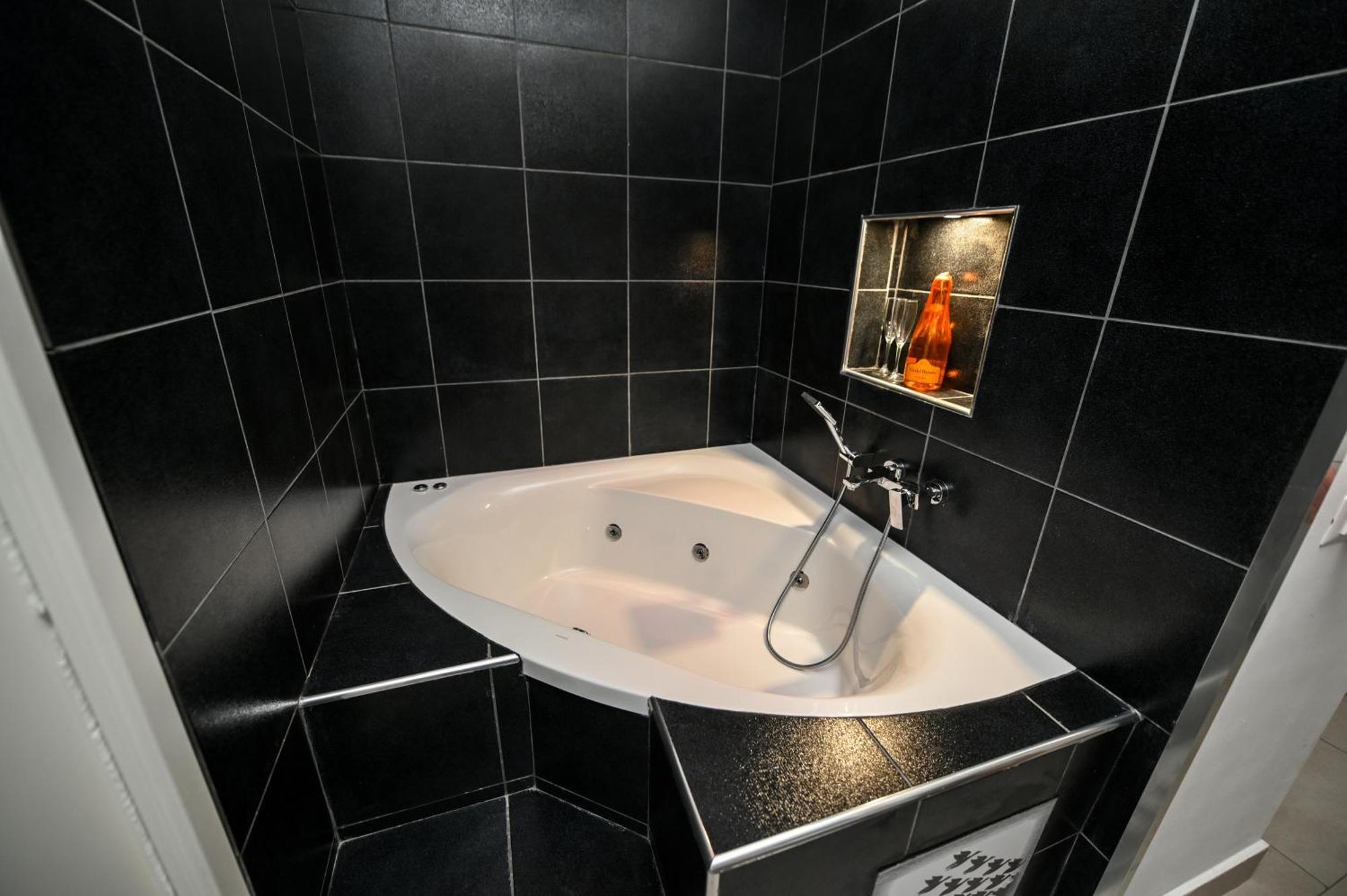 Living Salerno B&B Zewnętrze zdjęcie